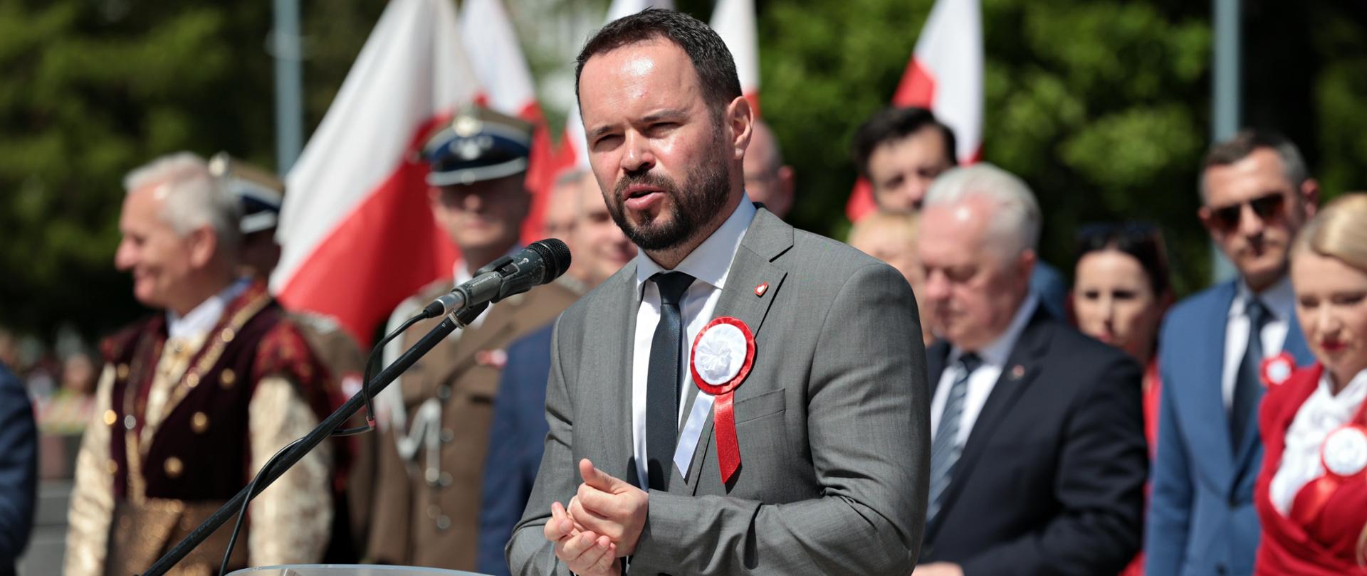 Obchody 1, 2 i 3 Maja
