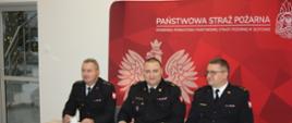 Na zdjęciu komendant powiatowy dowódca jednostki oraz naczelnik wydziału.