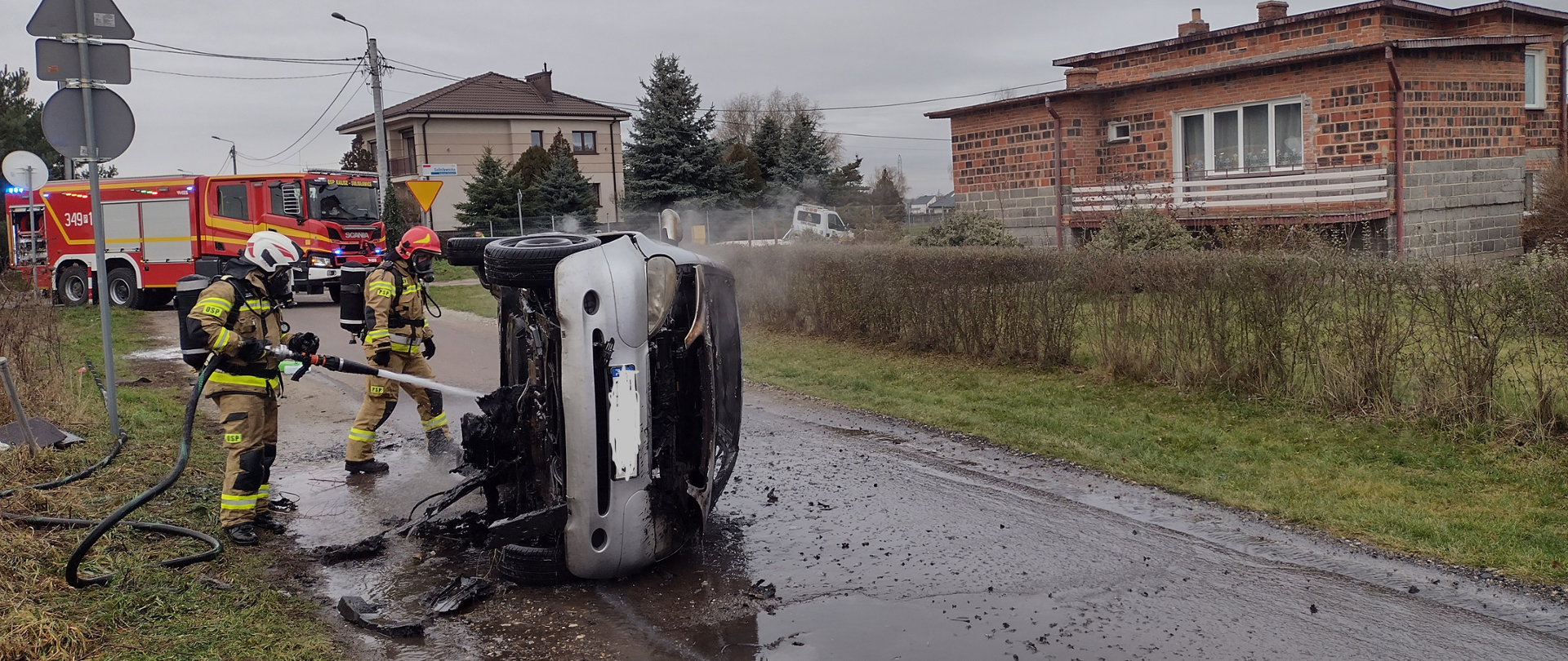 POŻAR SAMOCHODU NA CELTYCKIEJ [19.12.2023]