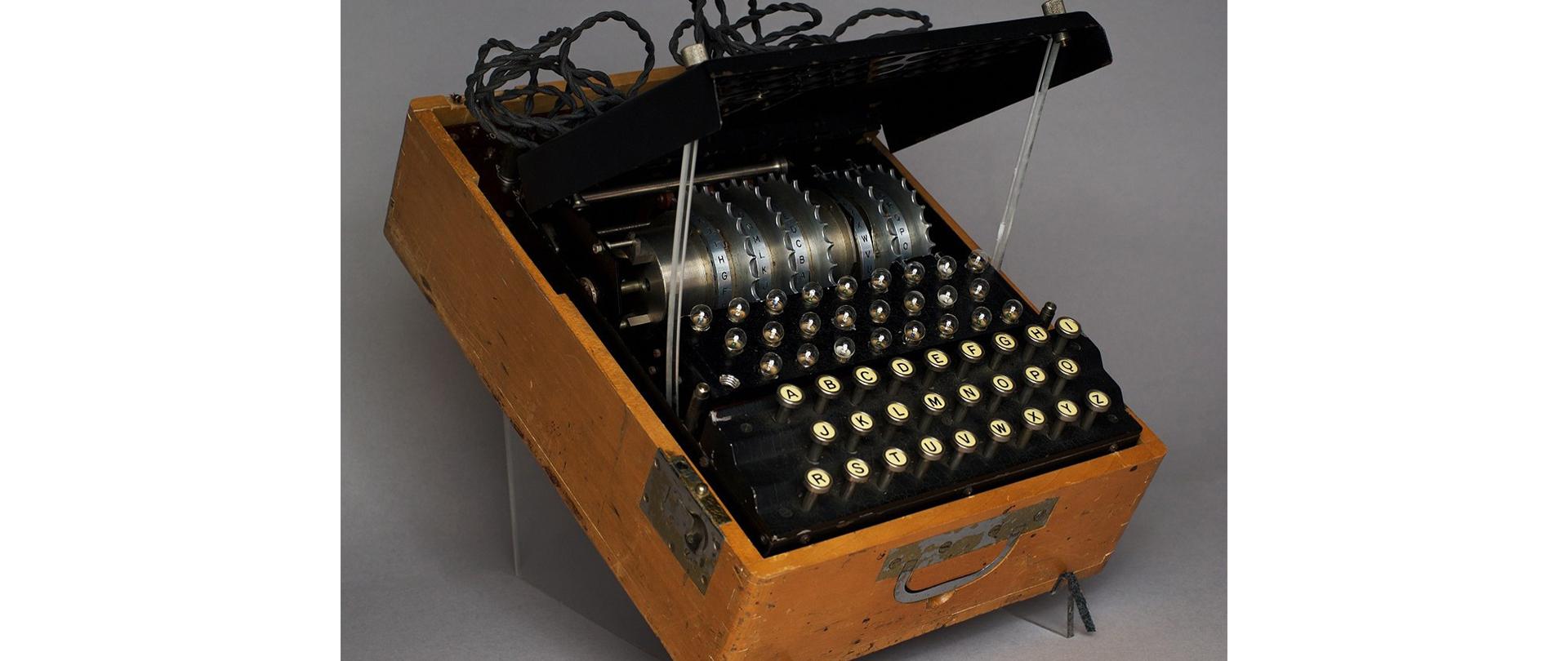 Enigma z londyńskiego Instytutu Piłsudskiego trafi do Muzeum Historii Polski