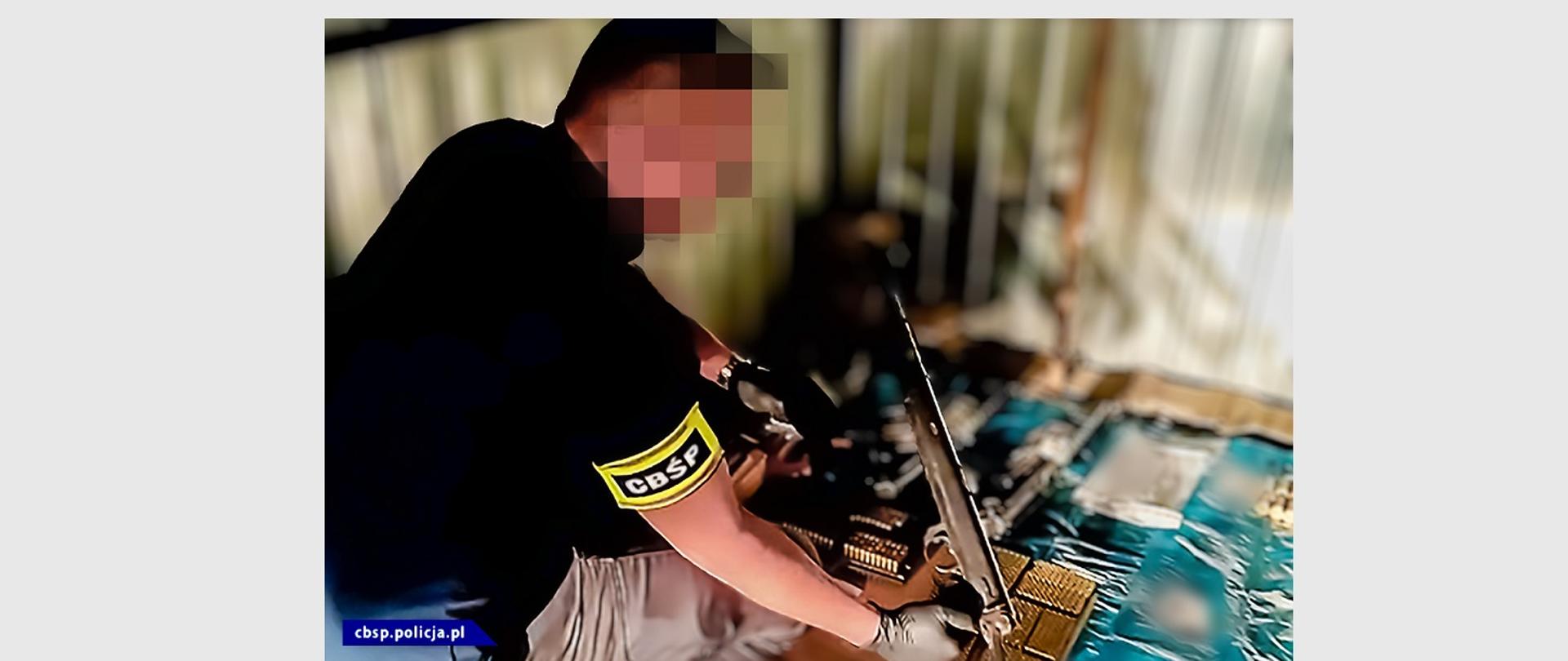 Podkarpacki pion PZ PK przejął pistolety maszynowe należące do międzynarodowej zorganizowanej grupy przestępczej zajmującej się przemytem broni