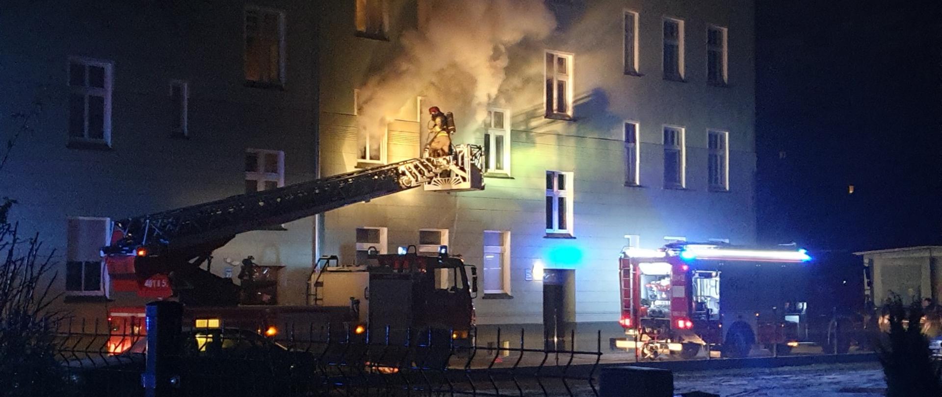 Pożar mieszkania w Brzegu na ul. Łokietka