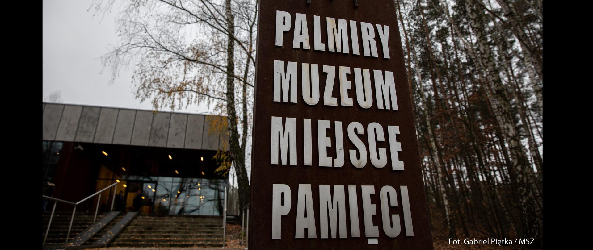 Seminarium w Palmirach
na temat działań na rzecz godnego upamiętnienia miejsca i ofiar niemieckiego nazistowskiego obozu koncentracyjnego Gusen, fot. Gabriel Piętka
