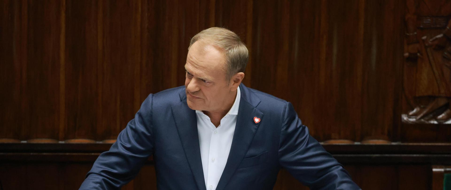 Premier Donald Tusk na sejmowej mównicy