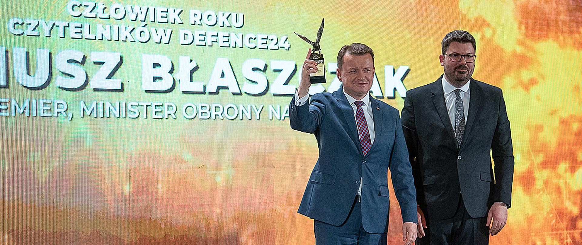 24 maja 2023 r. w Warszawie na stadionie PGE Narodowy Mariusz Błaszczak, wicepremier - minister obrony narodowej wziął udział w gali wręczenia nagród „Orzeł Bezpieczeństwa” portalu Defence24. Podczas wieczornej Gali Defence24 Day szef MON odebrał przyznaną mu przez czytelników Defence 24 nagrodę "Człowiek Roku". Fot. Maciej Nędzyński/CO MON