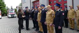 Wręczanie odznaczeń funkcjonariuszom PSP