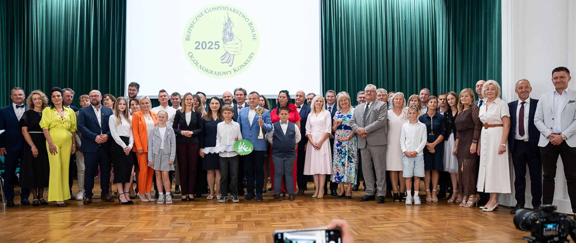 Laureaci wszystkich nagród (fot. MRiRW)