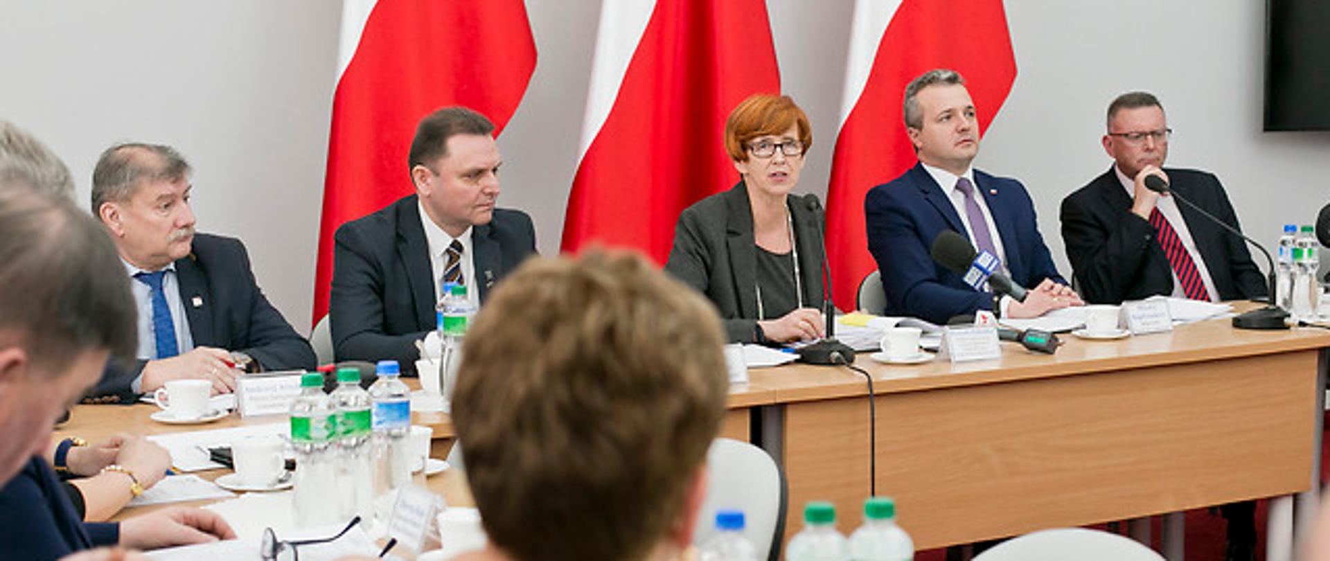 Minister Elżbieta Rafalska wzięła udział w posiedzeniu plenarnym Kujawsko-Pomorskiej Wojewódzkiej Rady Dialogu Społecznego.