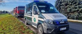 Miejsce kontroli wywrotki zatrzymanej przez patrol Inspekcji Transportu Drogowego. 