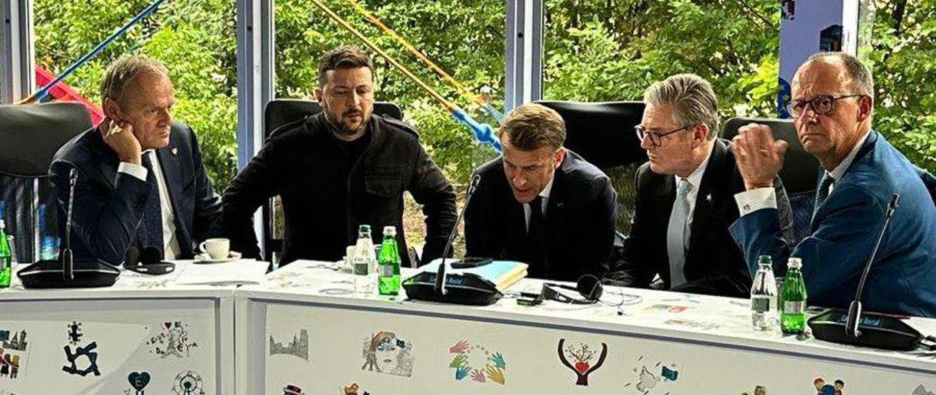 Photo by Prime Minister's Office