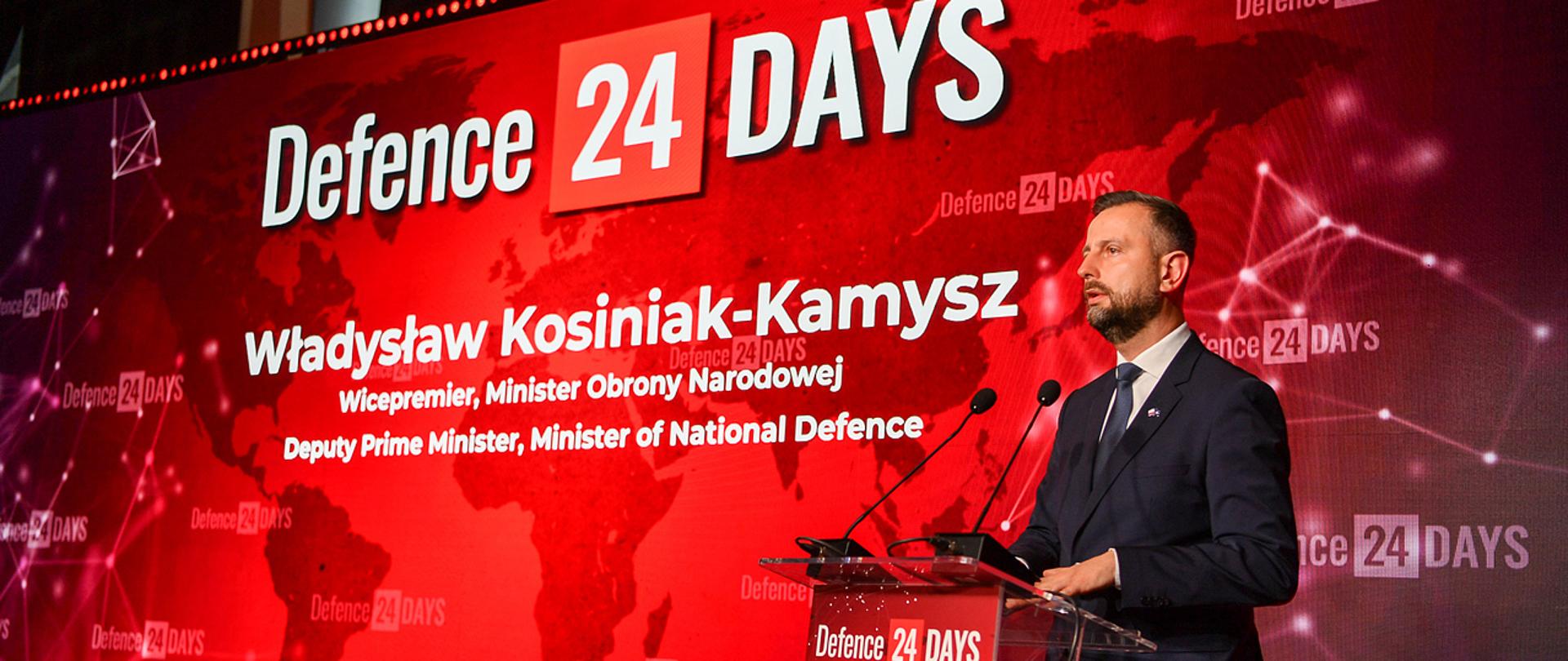 6 maja 2025 r. w Warszawie na stadionie PGE Narodowy, Władysław Kosiniak-Kamysz wicepremier-minister obrony narodowej wziął udział w otwarciu konferencji Defence24 Days oraz w panelu "Nowe fundamenty systemu obronnego. ReArm Europe szansą na zbrojeniową niezależność". Fot. plut. Wojciech Król/MON