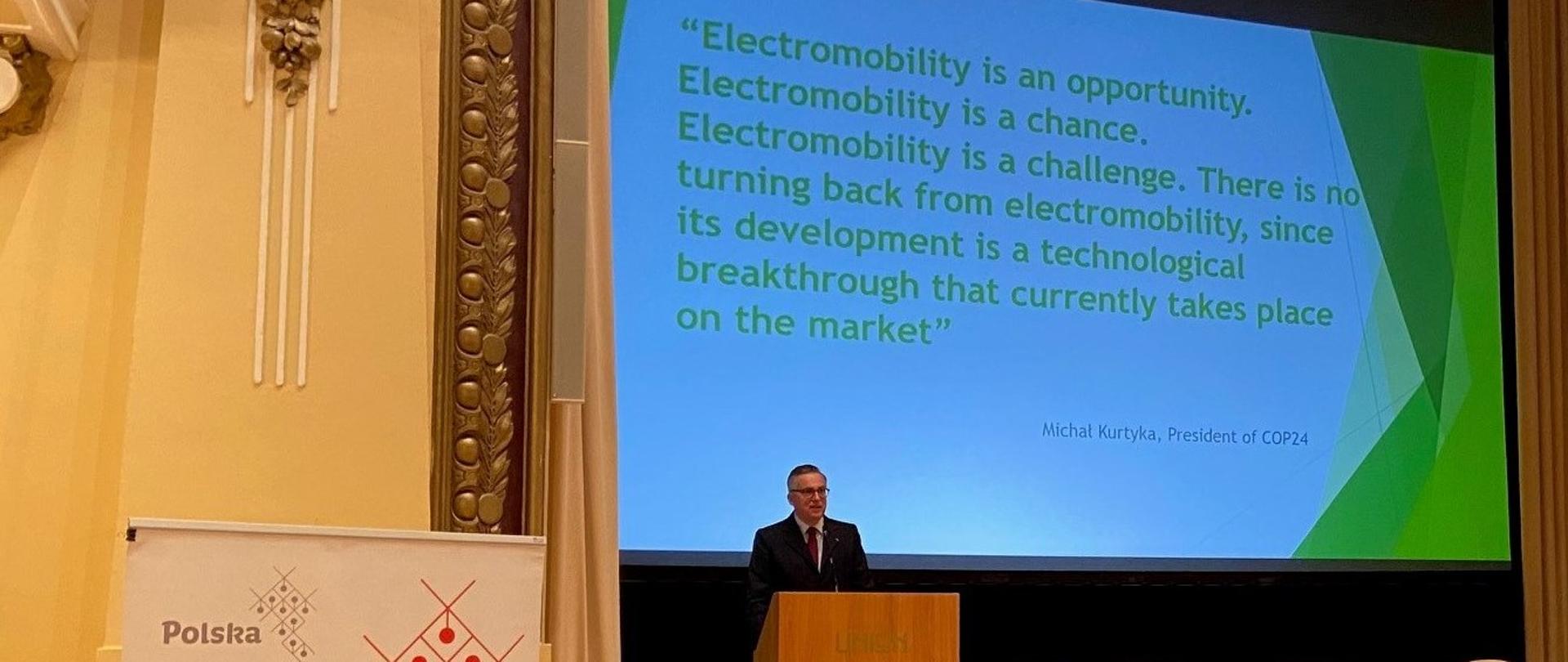 Wystąpienie_Ambasadora_RP_Krzysztofa_Olendzkiego