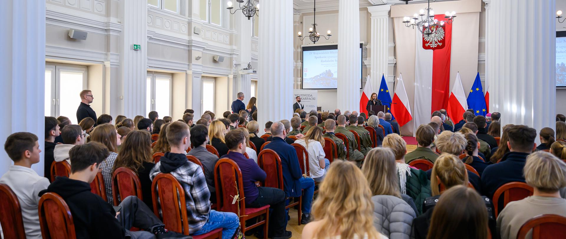 Uczestnicy spotkania z Sybirakami