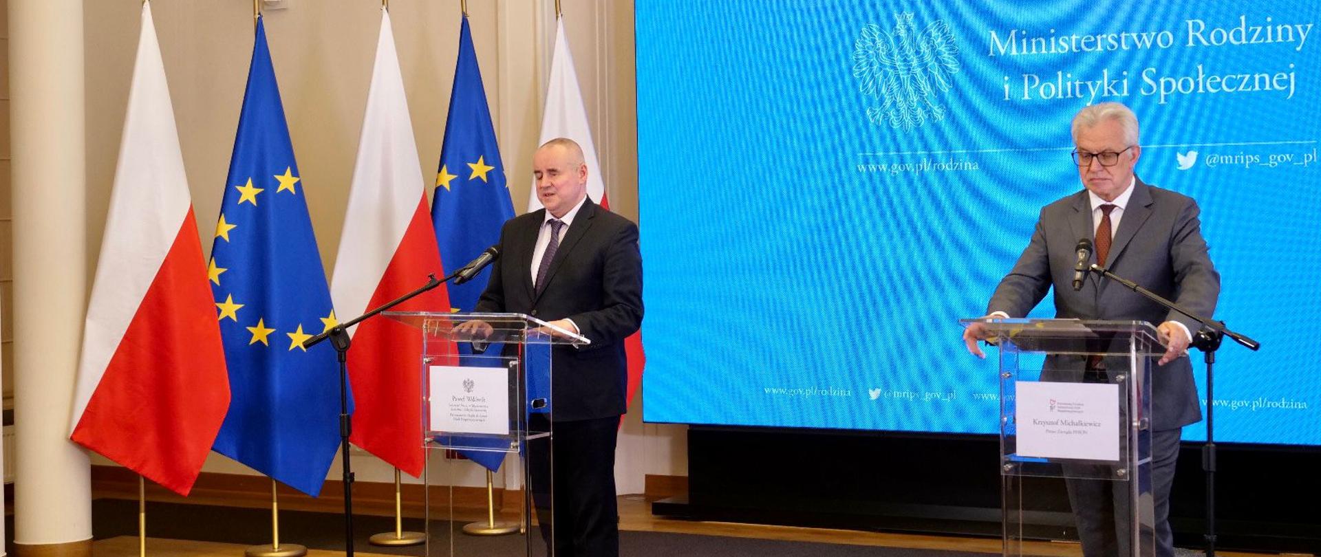 Briefing prasowy w Ministerstwie Rodziny i Polityki Społecznej