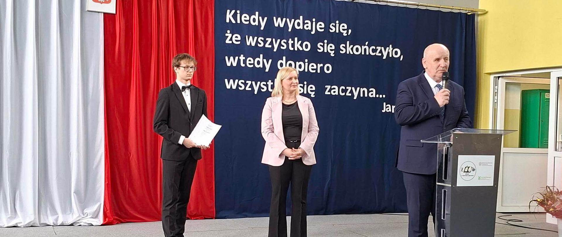 List gratulacyjny oraz dyplom od Ministra Rolnictwa i Rozwoju Wsi za wybitne osiągnięcia w nauce