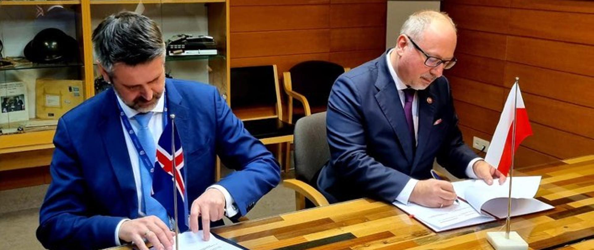 Podpisanie porozumienia o współpracy polskiej i islandzkiej służby zagranicznej w zakresie szkoleń