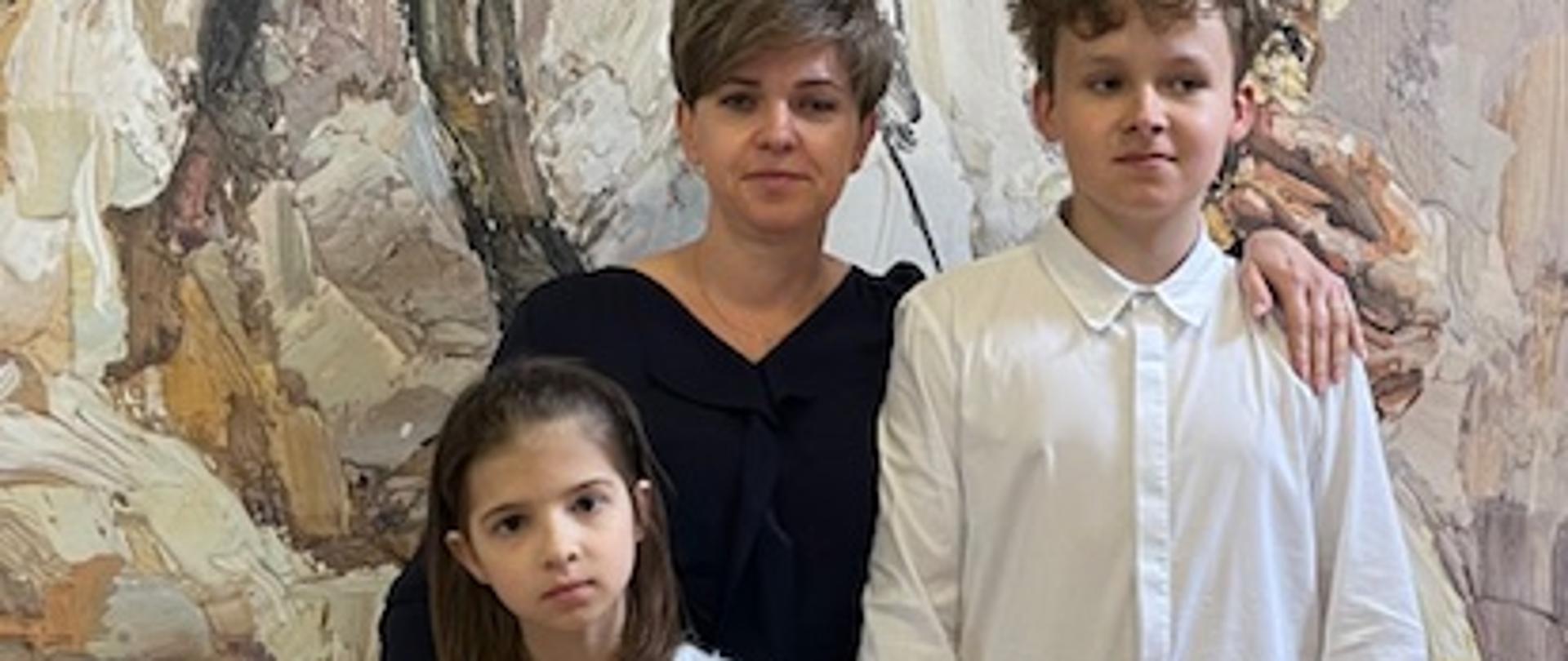 uczniowie klasy fletu nagrodzeni podczas 8 Podkarpacki konkurs Instrumentów Dętych Drewnianych w Kamieniu wraz z nauczycielką Dorotą Wilk