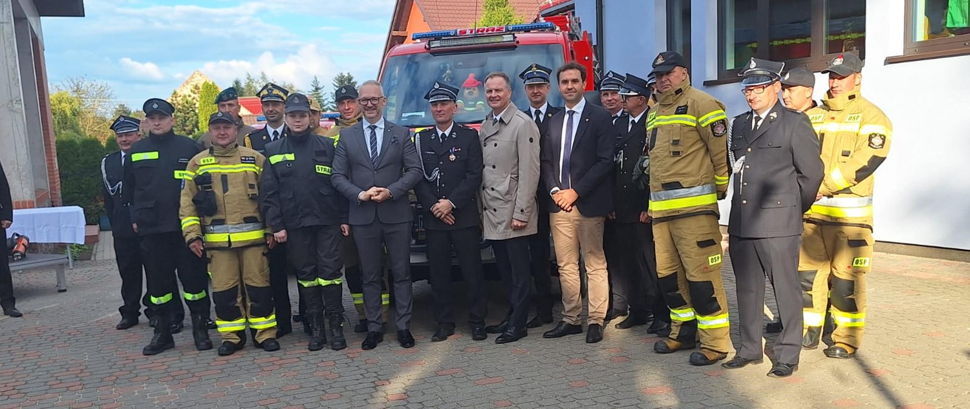 Przekazania pojazdów OSP Kruklanki i OSP Srokowo