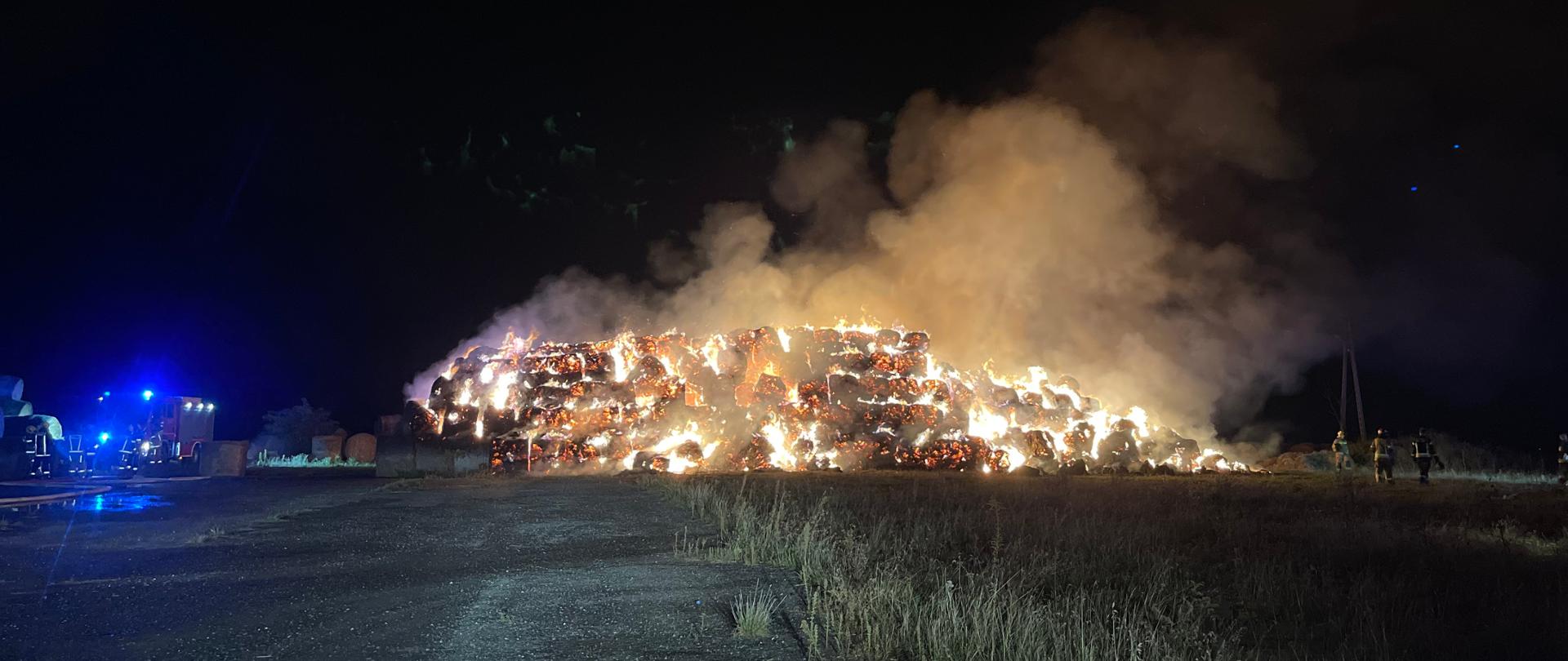 Pożat stogu w Strykowie
