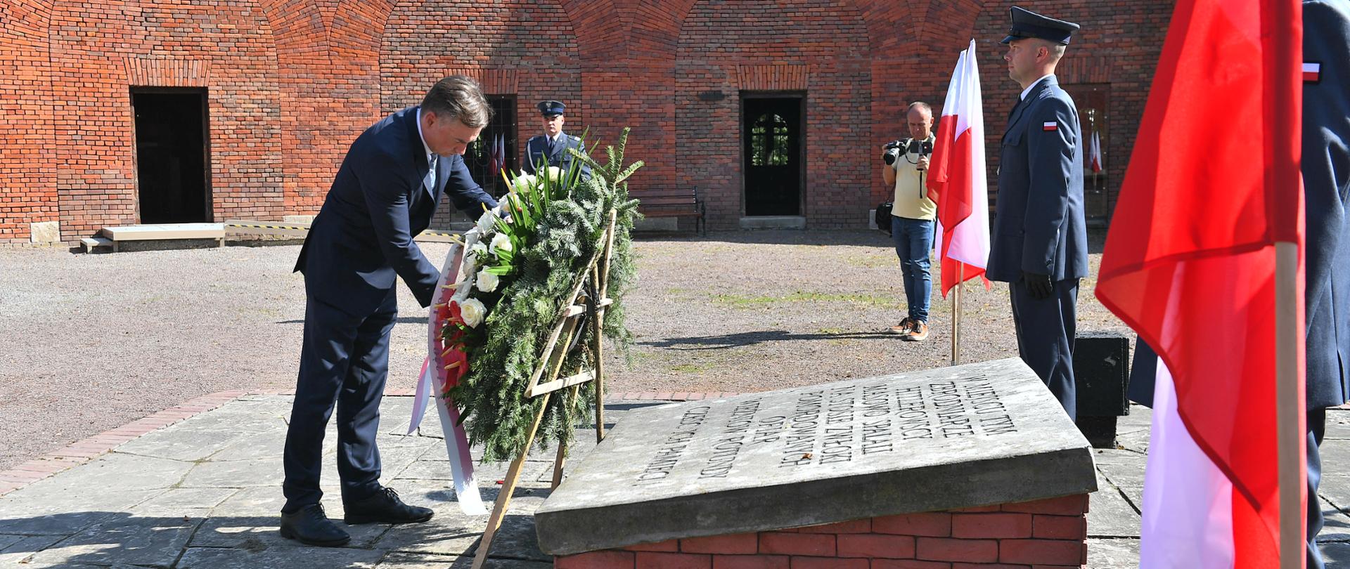 Uczczenie pamięci ofiar okupacji niemieckiej na Zamojszczyźnie