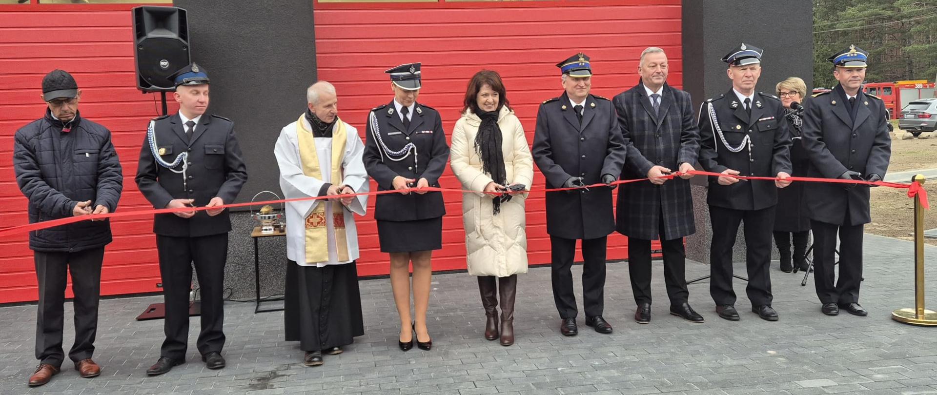 Przekazanie nowego samochodu dla OSP Kisielany Żmichy 