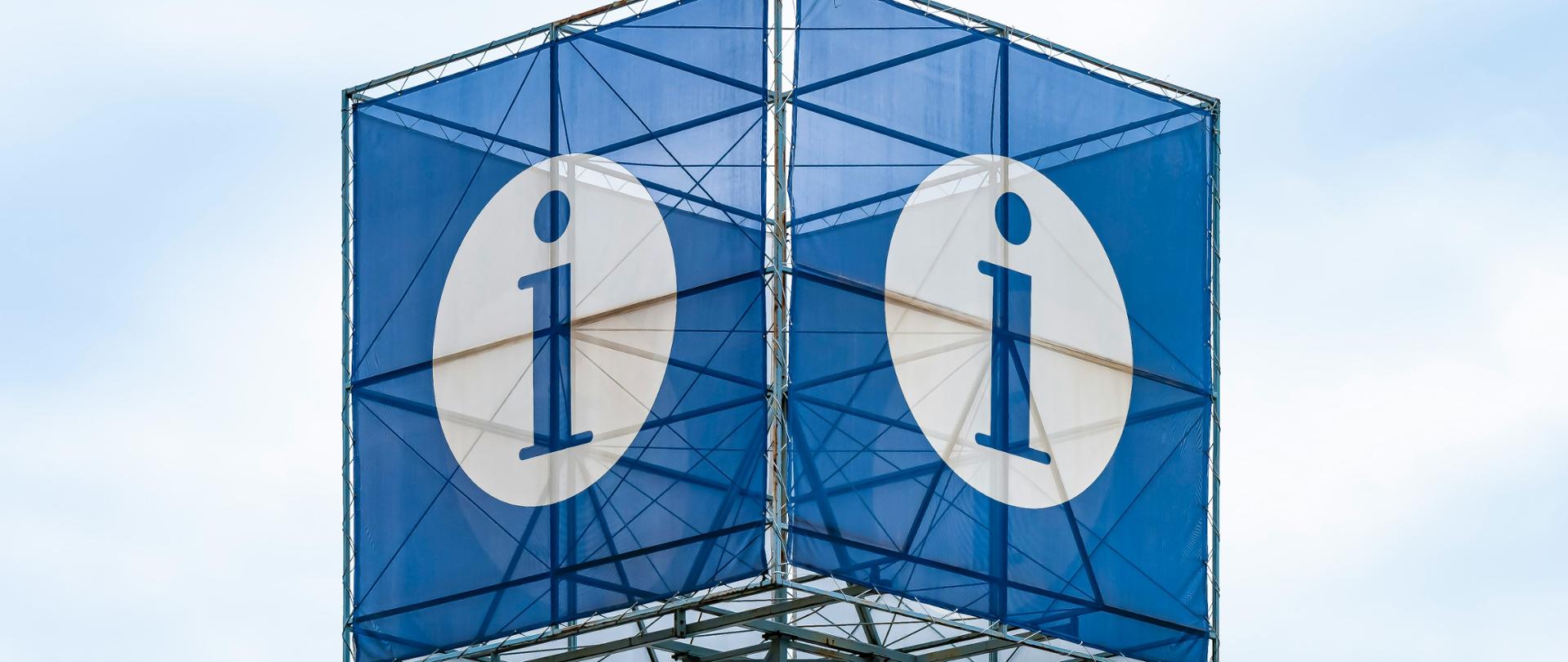 Duży znak z literą i