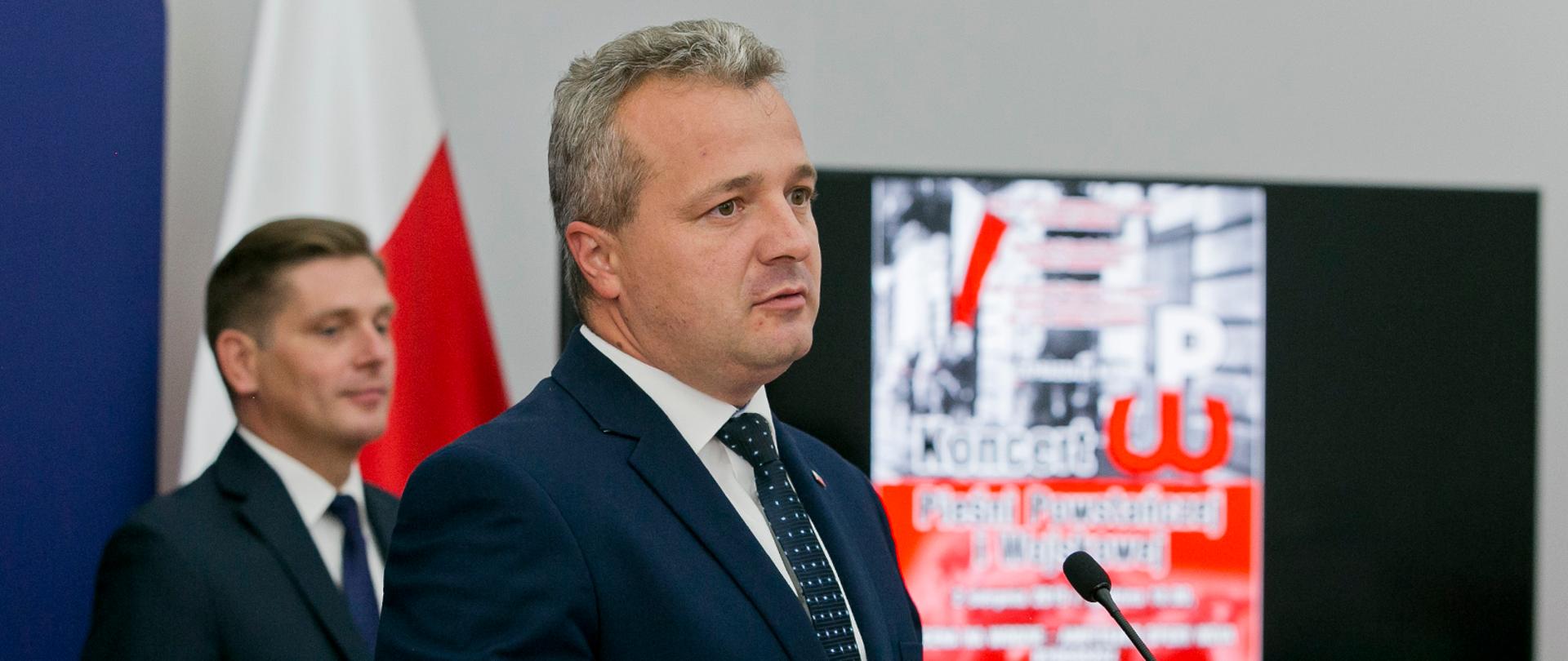 Konferencja z udziałem wojewody Mikołaja Bogdanowicza oraz posła RP Bartosza Kownackiego