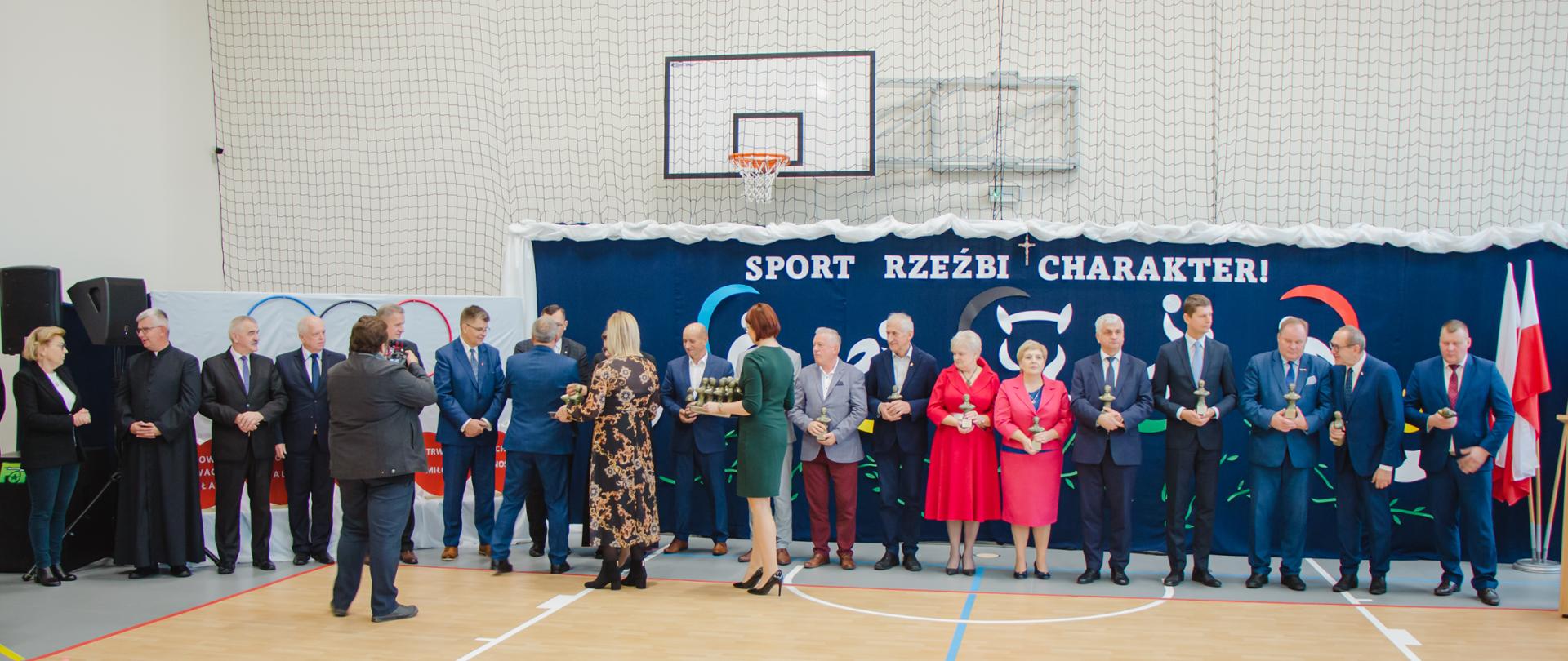 Otwarcie sali gimnastycznej w Topczewie