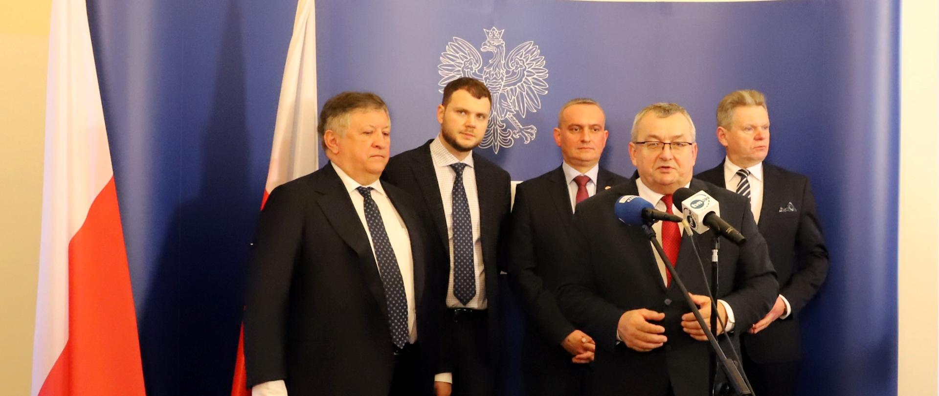 Minister infrastruktury Andrzej Adamczyk wziął udział w konferencji Europa Karpat 