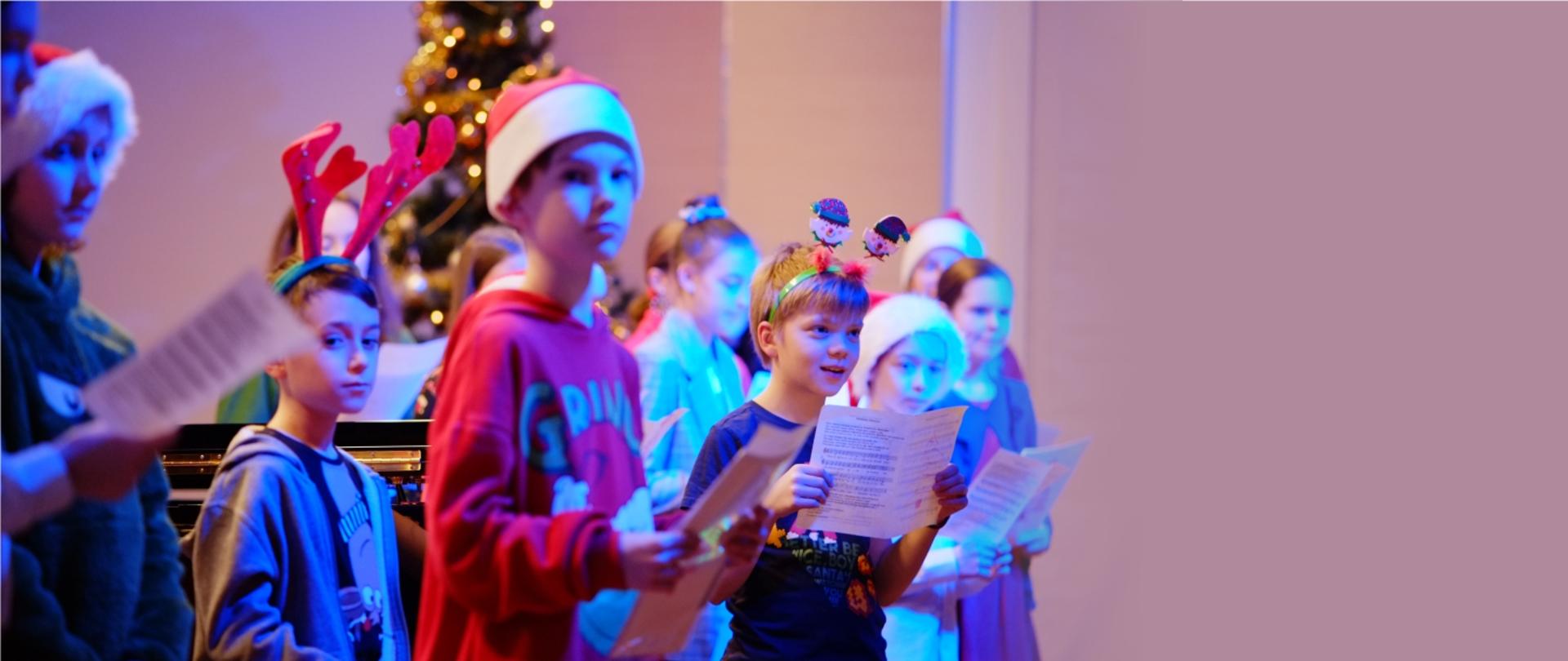 Zdjęcie przedstawia Chór PSM I st.