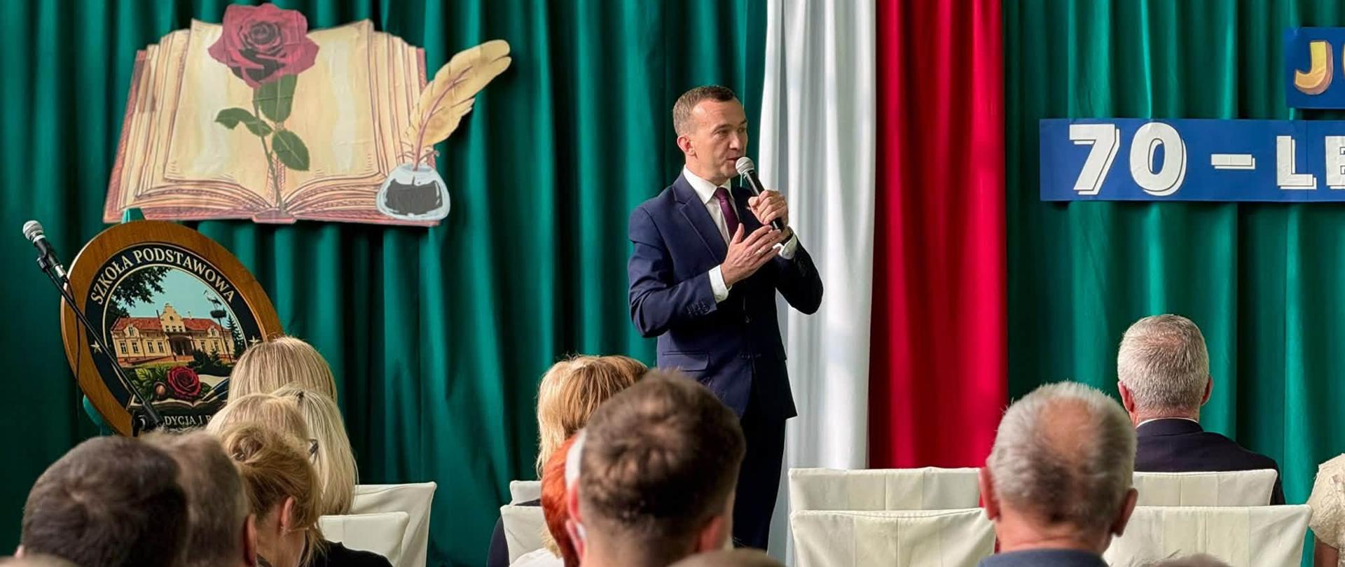 Jubileusz 70-lecia Szkoły Podstawowej im. Ziemi Suskiej w Babiętach Wielkich
