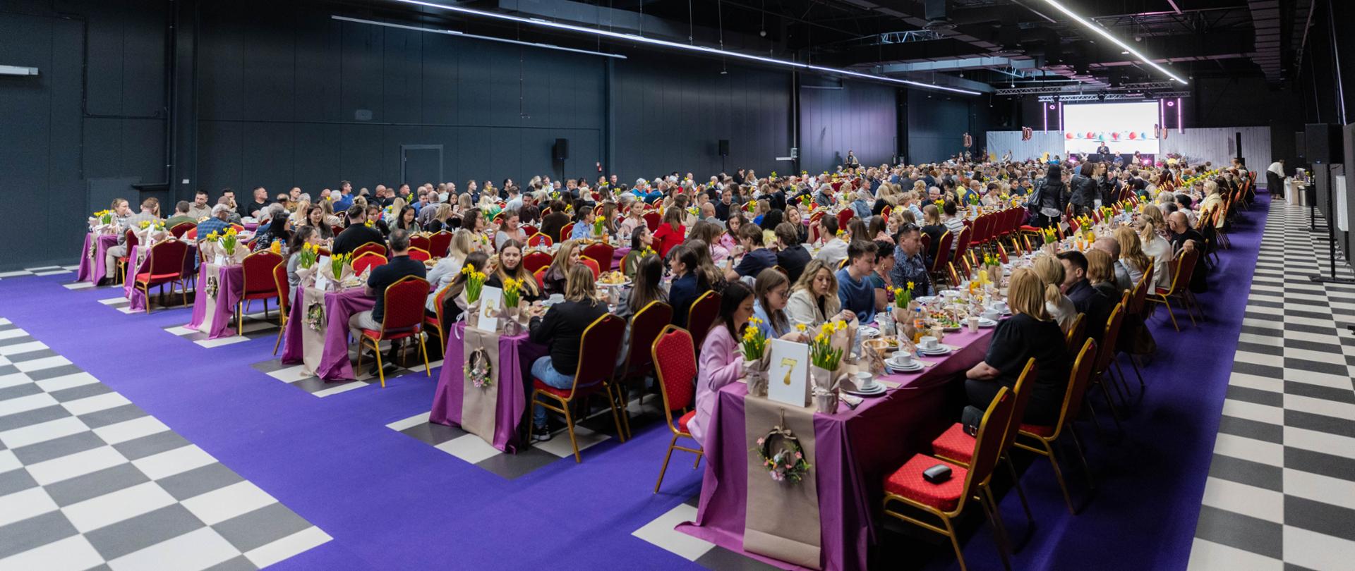 Uczestnicy spotkania wielkanocnego w Rzgowie.