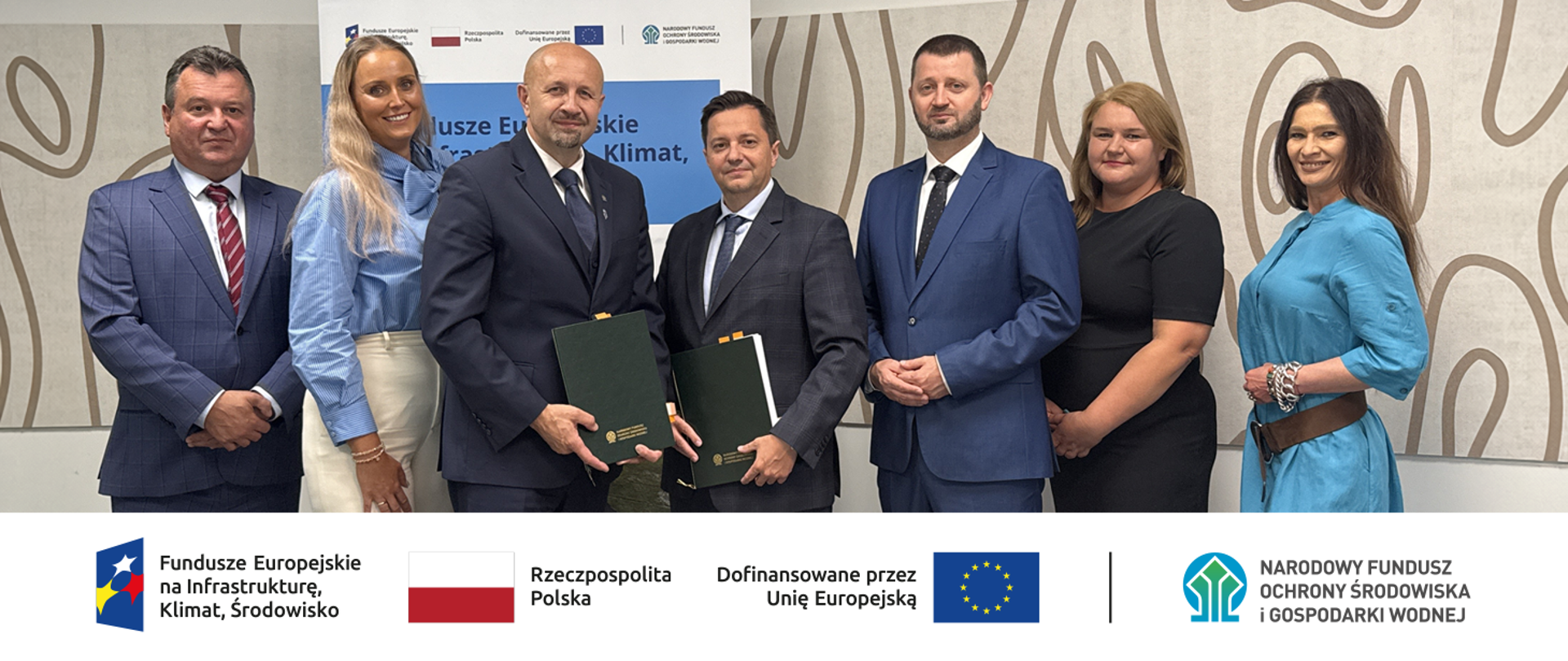 Zdjęcie grupowe.