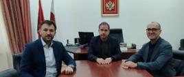 Chargé d’affaires Bartosz Marcinkowski spotkał się z dziekanem Wydziału Nauk Politycznych Uniwersytetu Czarnogóry prof. dr Borisem Vukićeviciem oraz sekretarzem Sekule Raičeviciem. 