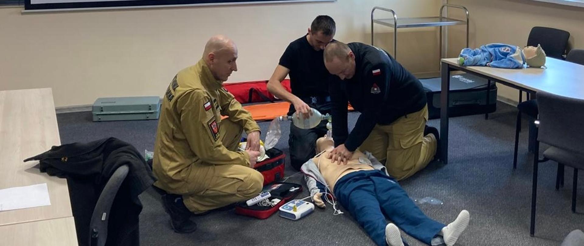 Egzamin recertyfikacyjny kwalifikowanej pierwszej pomocy