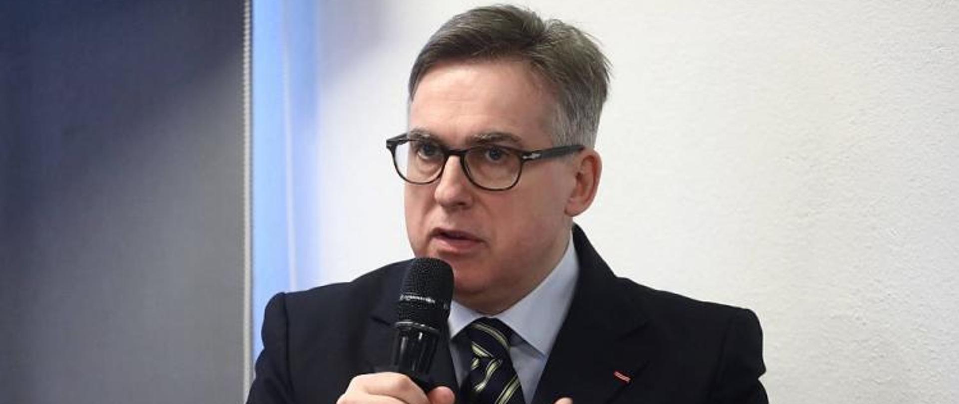 Ambasador Krzysztof Olendzki