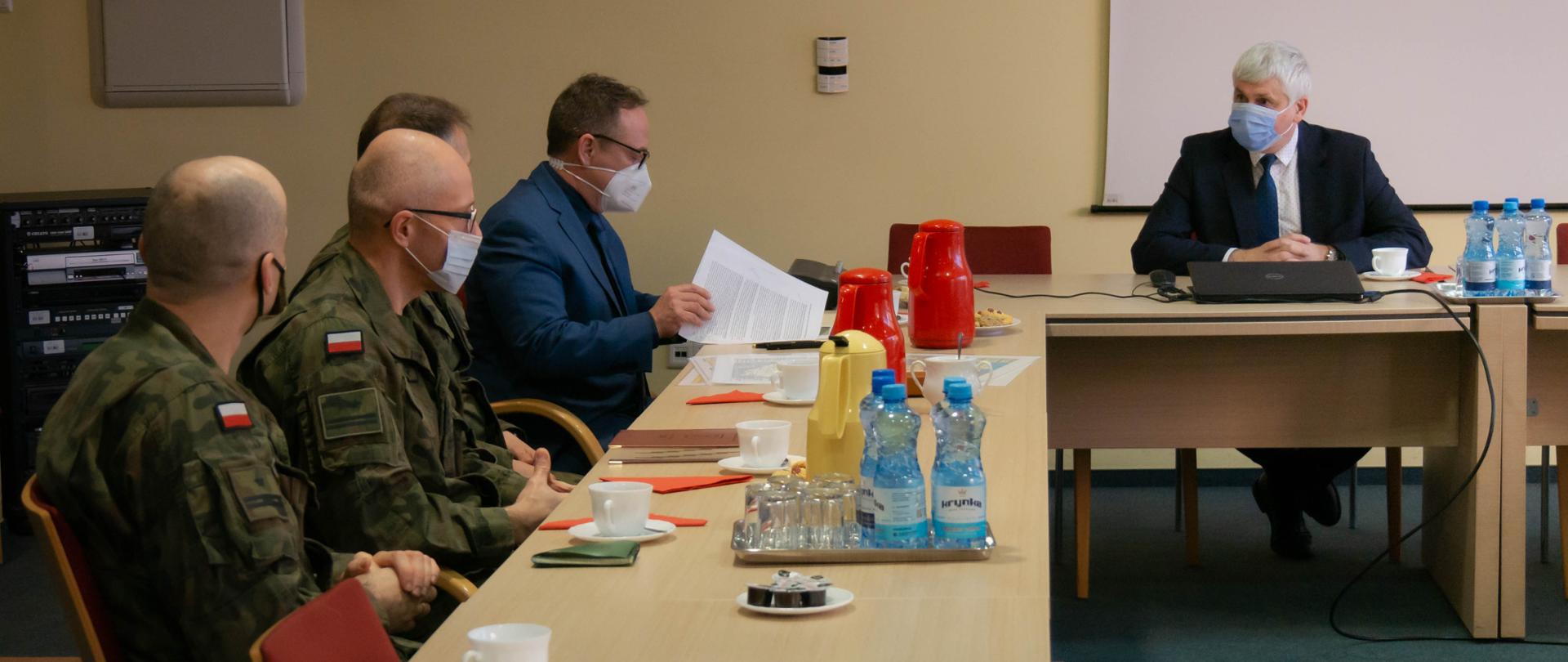 Spotkanie z doradcą do spraw relacji Wojsk Amerykańskich w Polsce