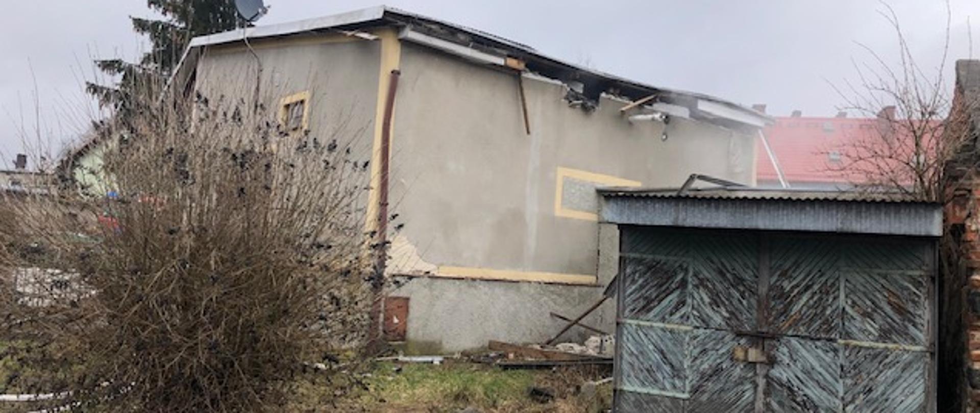 Zdjęcie uszkodzonego budynku