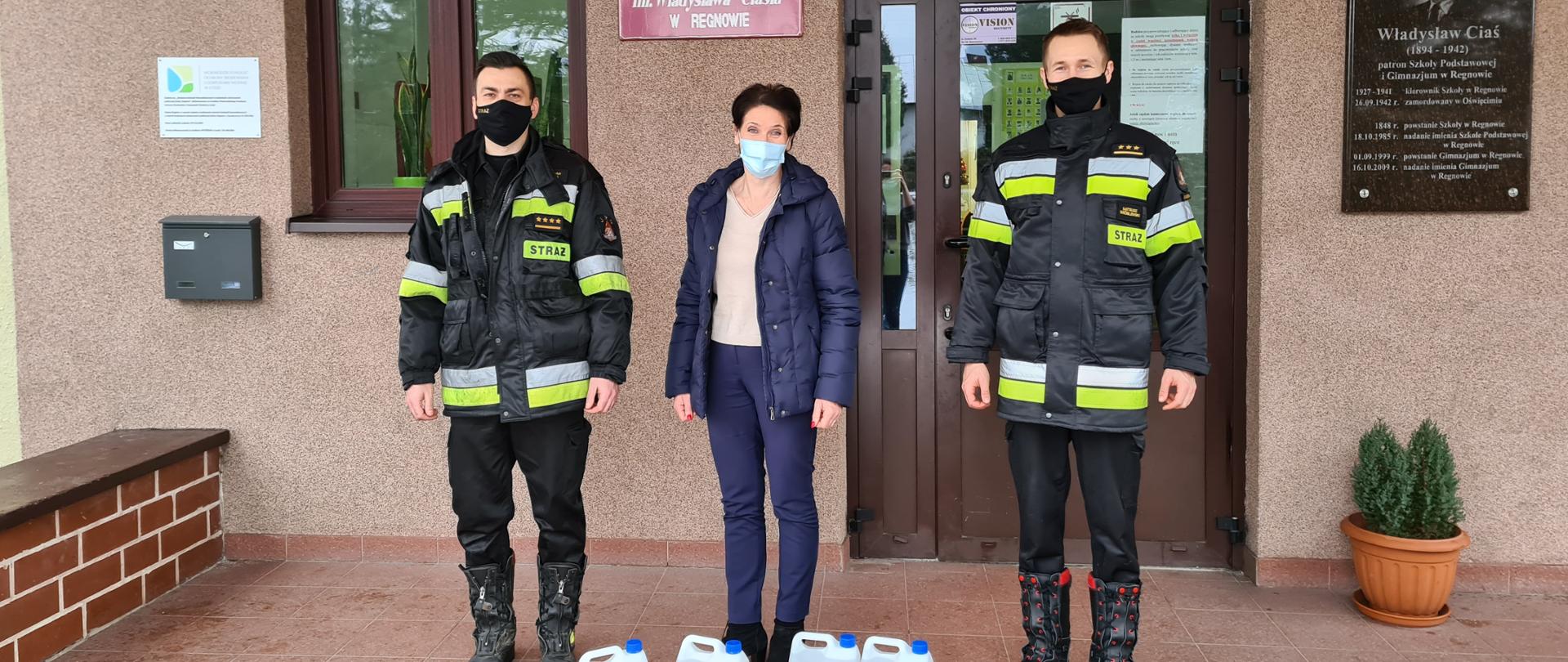 Przekazanie środków do dezynfekcji 