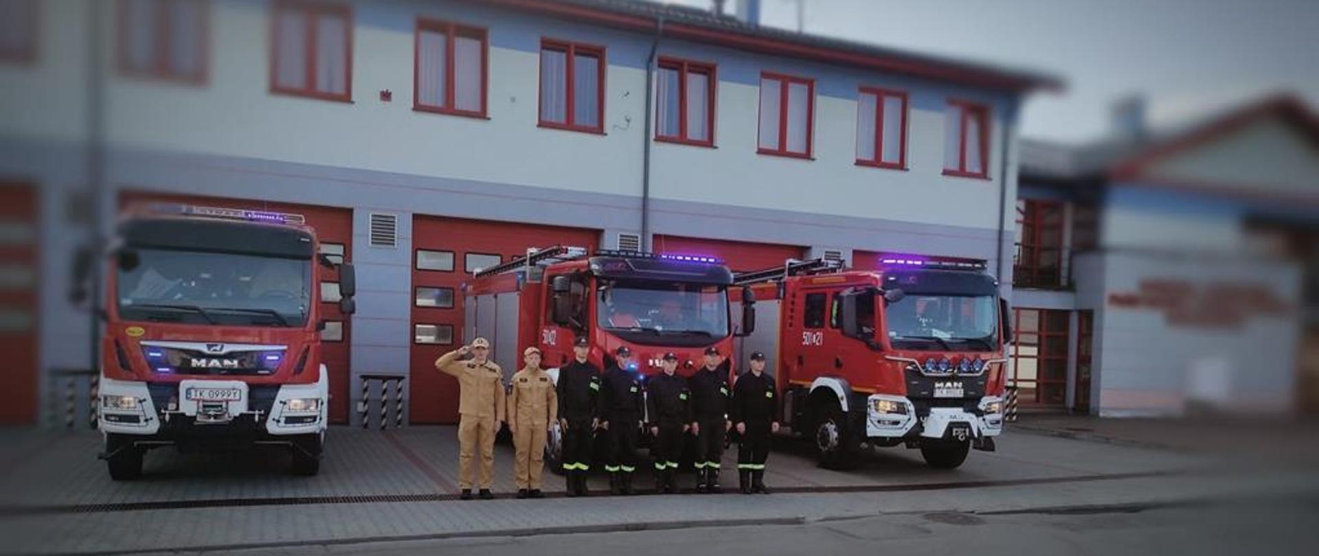 Uroczysty apel z okazji 80 rocznicy wybuchu Powstania Warszawskiego