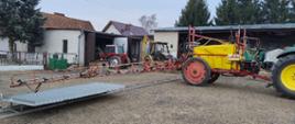 Zdjęcie przedstawia opryskiwacz w trakcie badań
