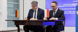 Minister infrastruktury Polski Dariusz Klimczak i minister transportu Niemiec Patrick Schnieder podpisali w Warszawie porozumienie w sprawie modernizacji i rozwoju połączeń kolejowych pomiędzy Polską a Niemcami.