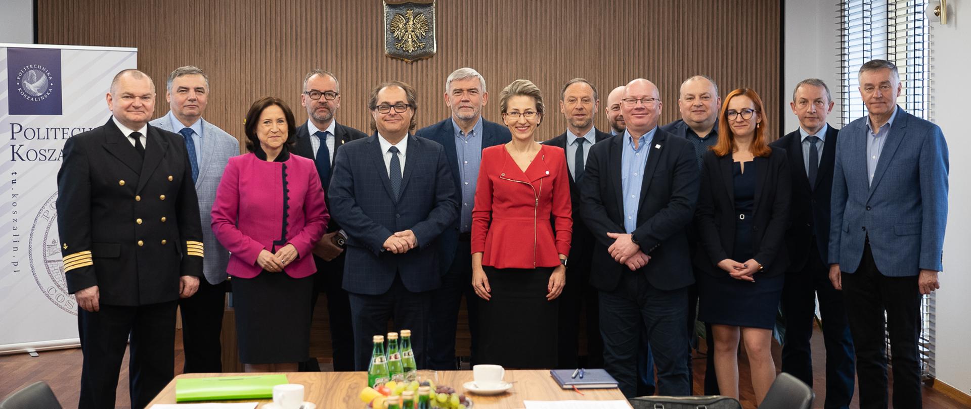 Wiceminister infrastruktury Marek Gróbarczyk gościem spotkania konsorcjum in spe uczelni Pomorza na rzecz energetyki wiatrowej