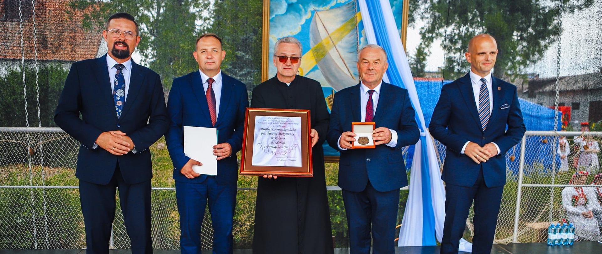 800-lat parafii i kościoła w Rokiciu