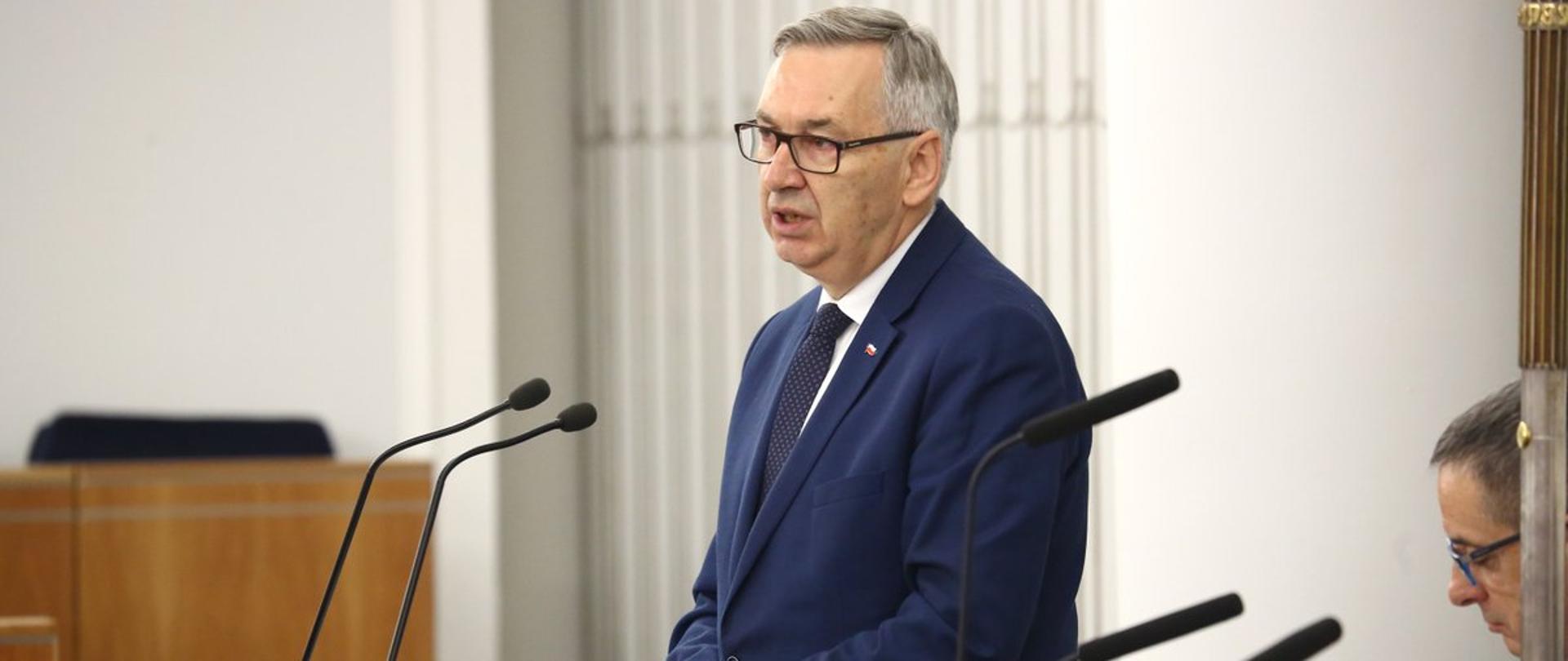 Debata o 500+ w Senacie