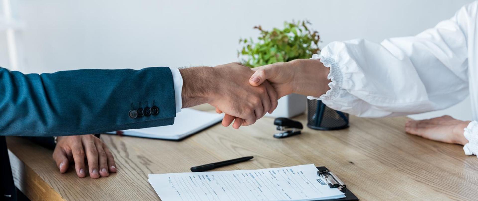 Europejski Urząd ds. Bezpieczeństwa Żywności (EFSA) poszukuje kandydata na stanowisko Dyrektora Wykonawczego EFSA