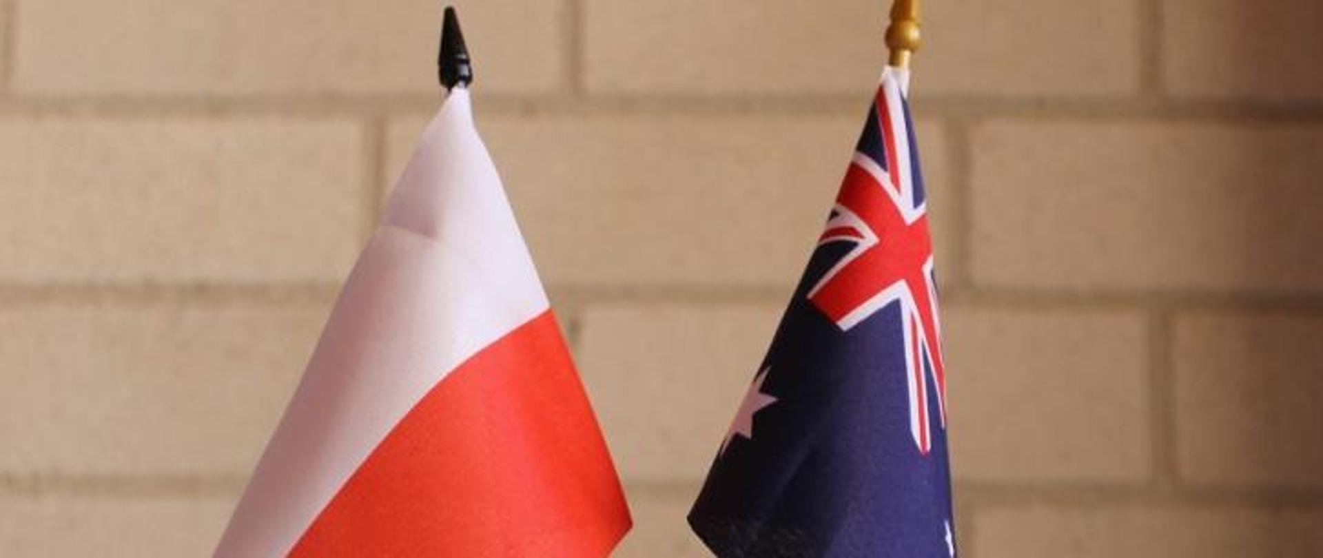 Flagi_Polska_i_Australia