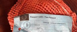 Zdjęcie przedstawia paszport roślin na worku sadzeniaków