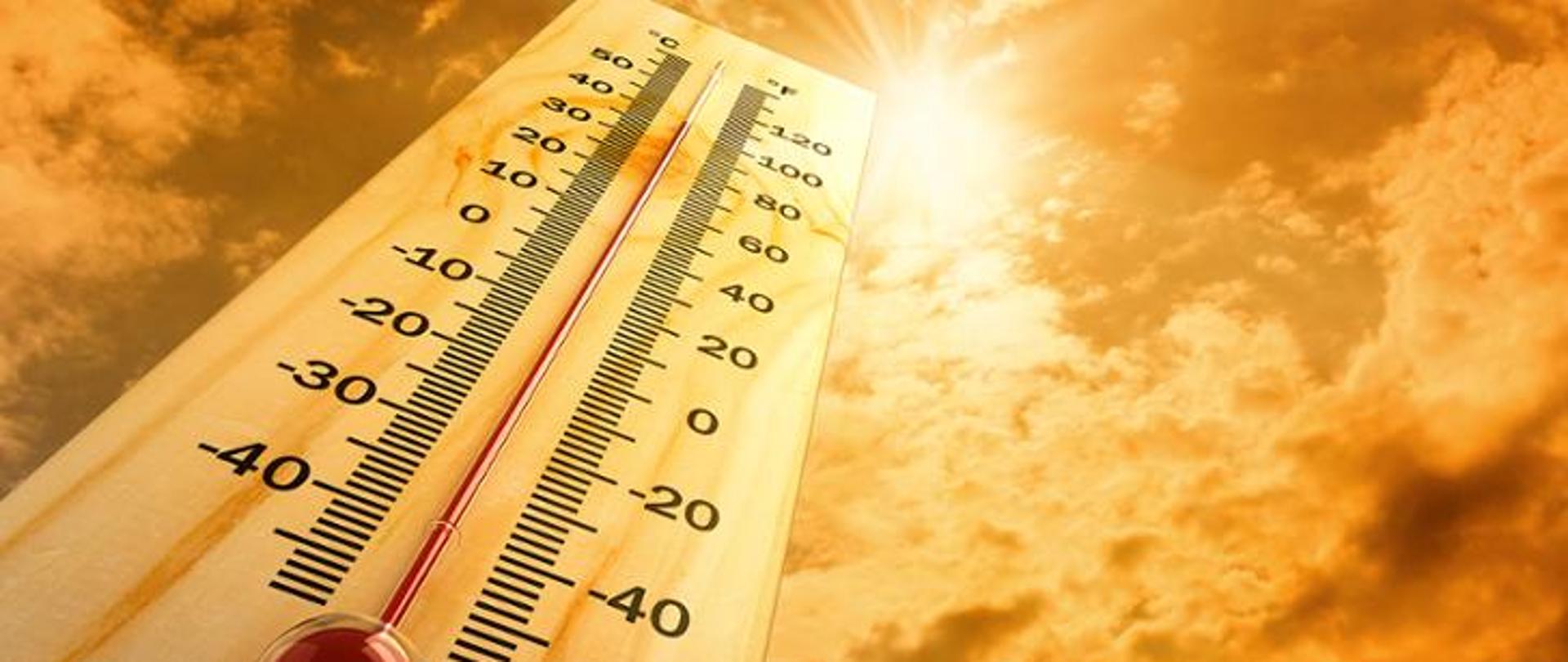 upały zdjęcie termometru z wysoką temperaturą
