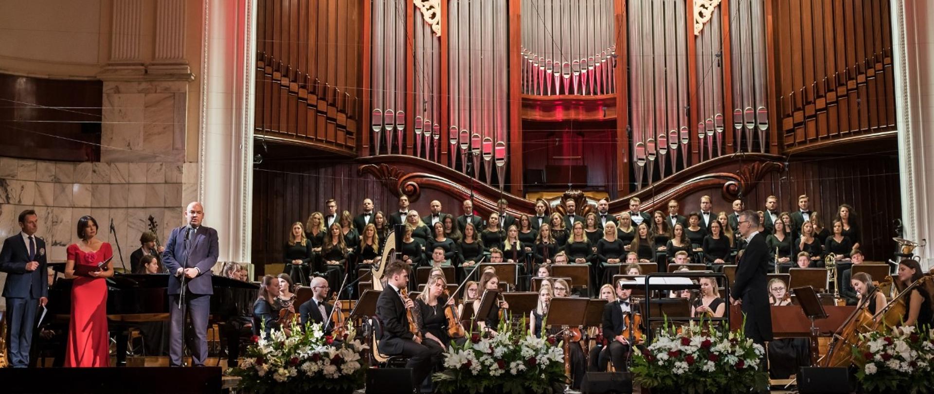 Koncert Galowy w Filharmonii Narodowej, Minister Jan Dziedziczak.